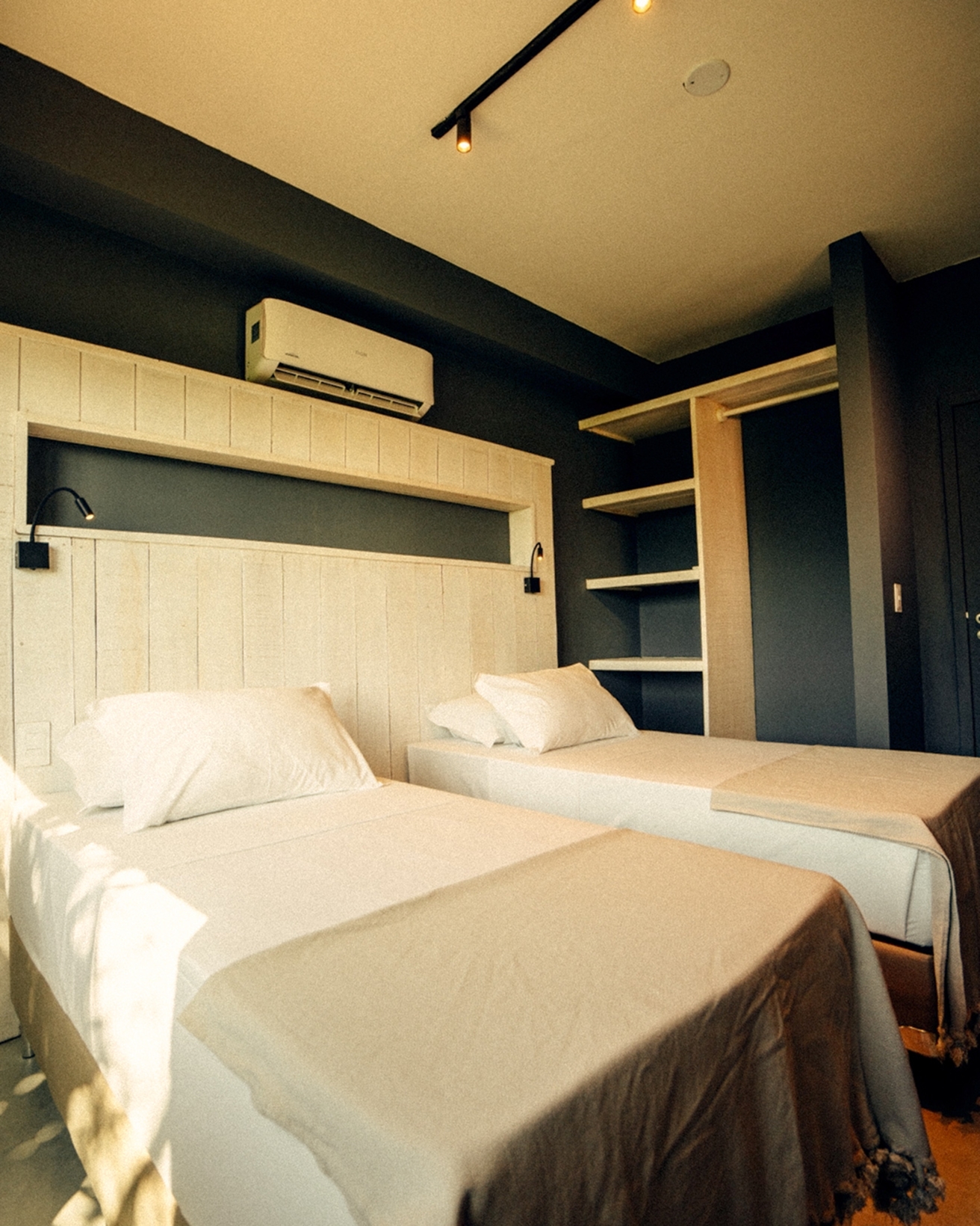 5/6 - Habitación con camas individuales del Flat Jardín en el Club de Mar, Icaraizinho