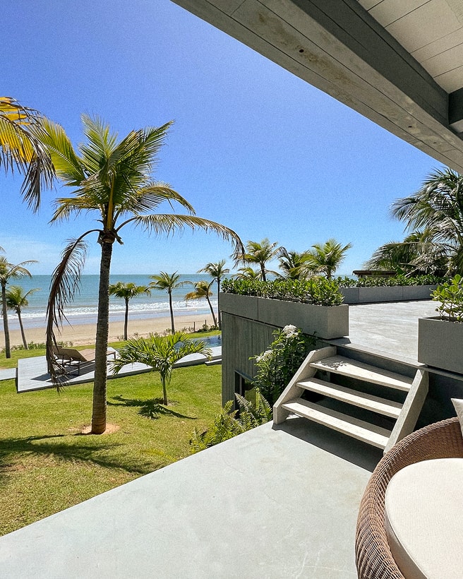 2/6 - Exterior próximo a piscina