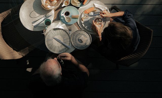 Viva experiências gastronômicas e momentos de bem-estar no Club de Mar. Café da manhã incluso, cozinhas equipadas e a beleza natural de Icaraizinho.